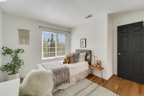 $889,000 | 26670 Joshua Street, Hayward, CA 94544