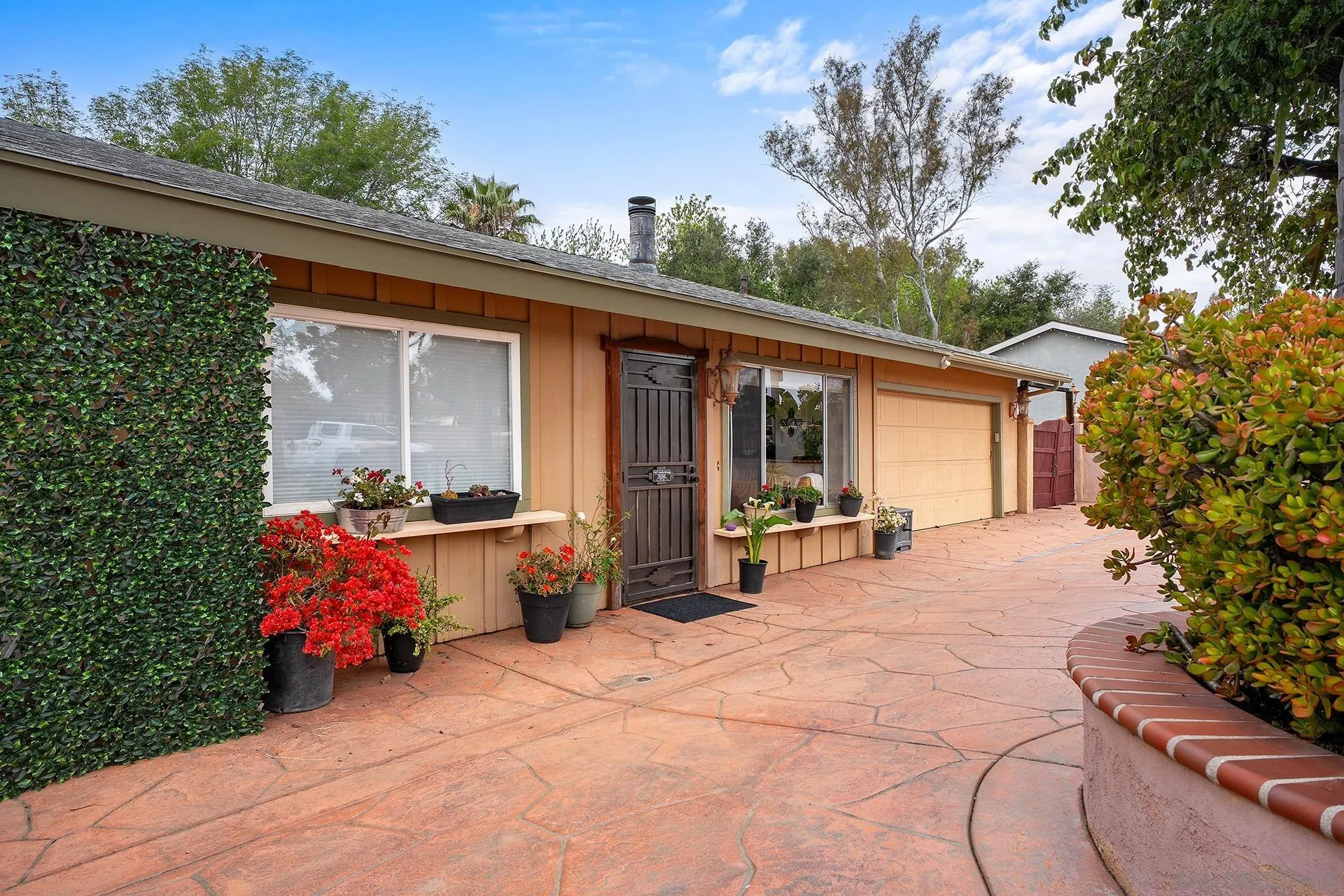 2551 Buena Rosa Fallbrook, CA 92028 - Photo 2 of 51