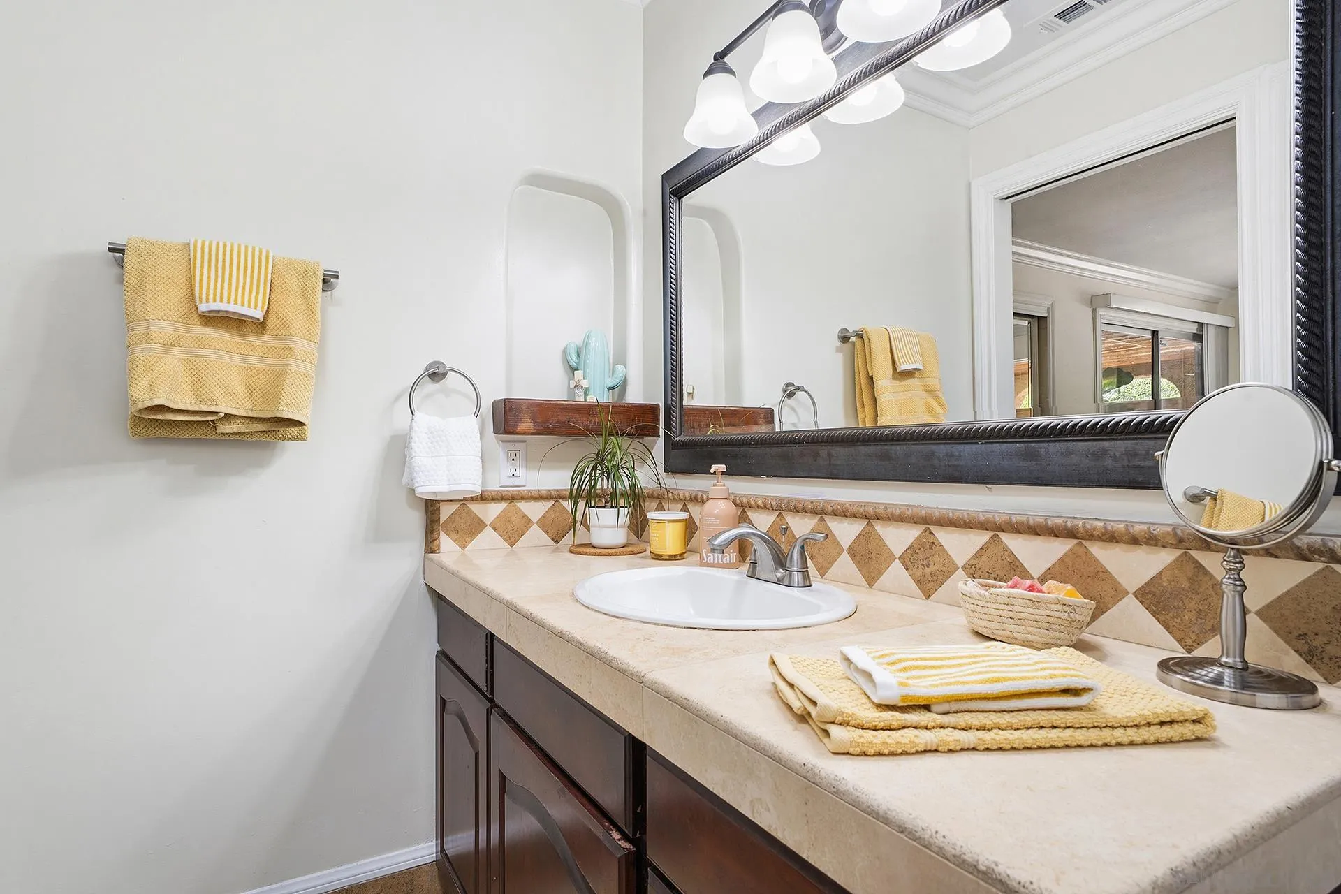 2551 Buena Rosa Fallbrook, CA 92028 - Photo 27 of 51