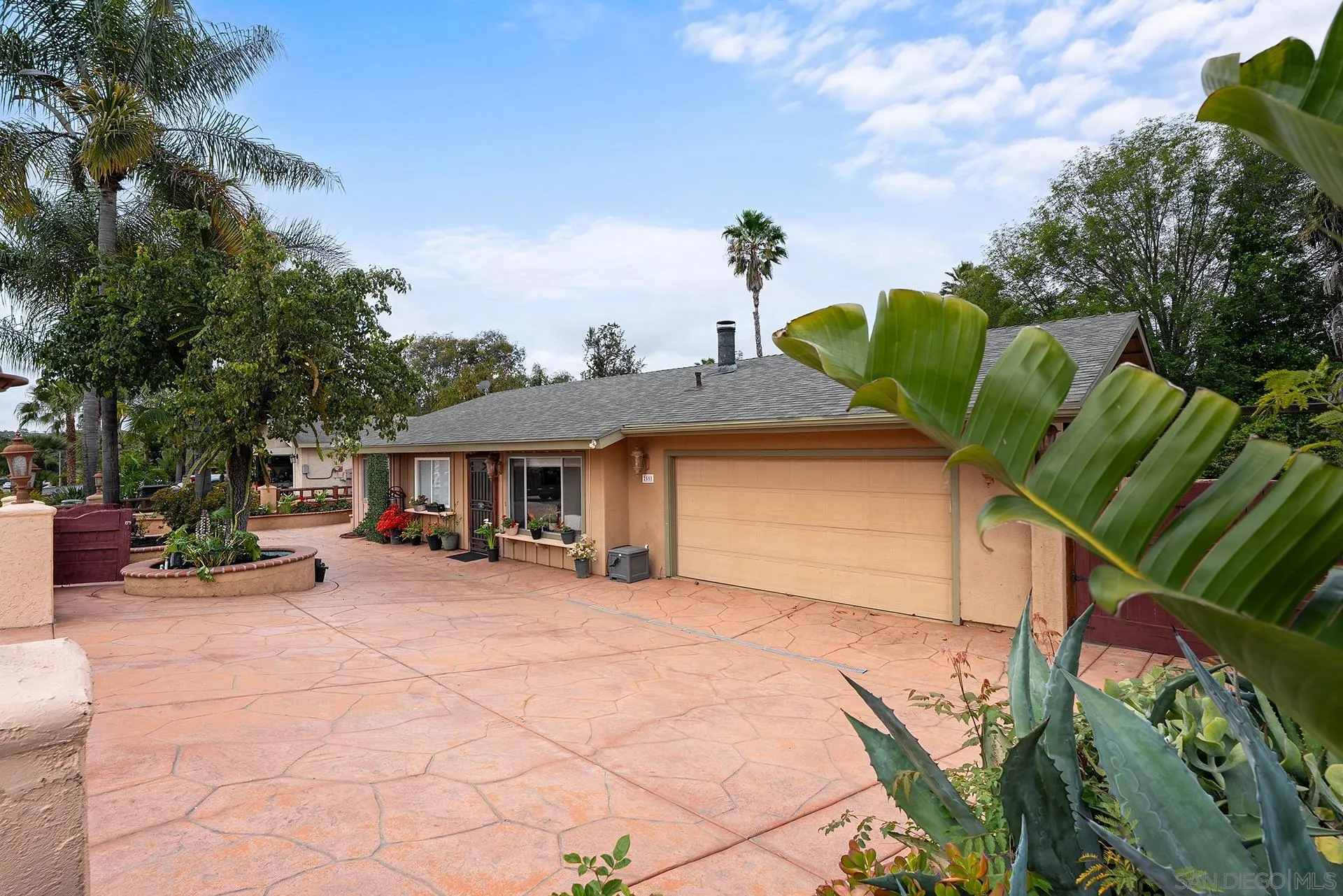 2551 Buena Rosa Fallbrook, CA 92028 - Photo 4 of 51
