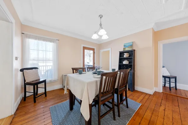 $324,500 | 348 Broadway, Rockland, ME 04841