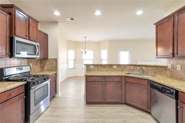 $2,400 | 2375 Morgan Farm Drive, Buford, GA 30519