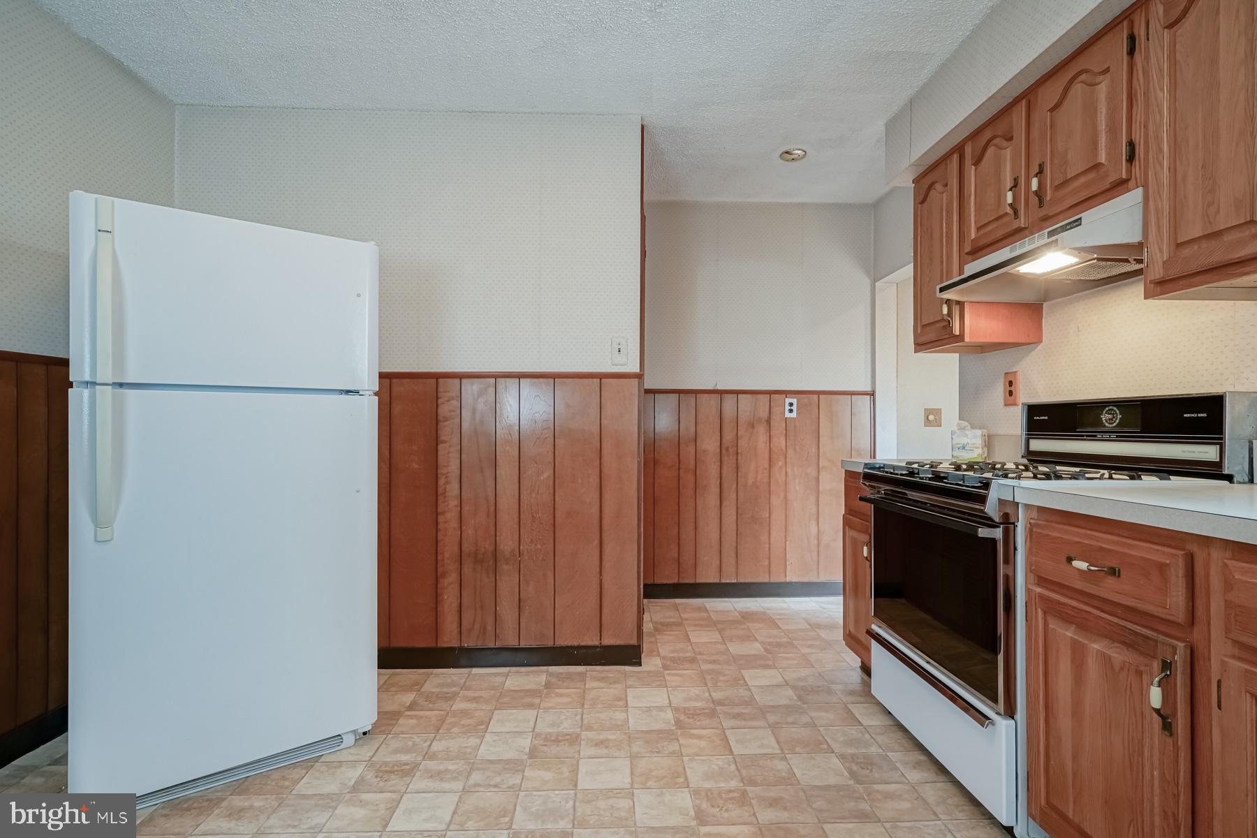 313 8th Avenue Lindenwold, NJ 08021 - Photo 11 of 26