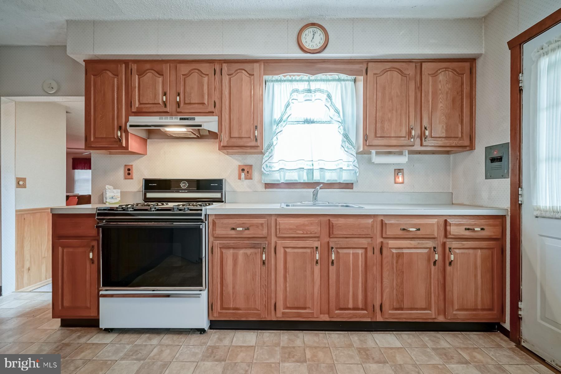 313 8th Avenue Lindenwold, NJ 08021 - Photo 12 of 26