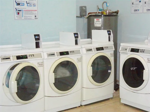 $367,000 | Sunny Isles Beach, Sunny Isles Beach, FL 33160