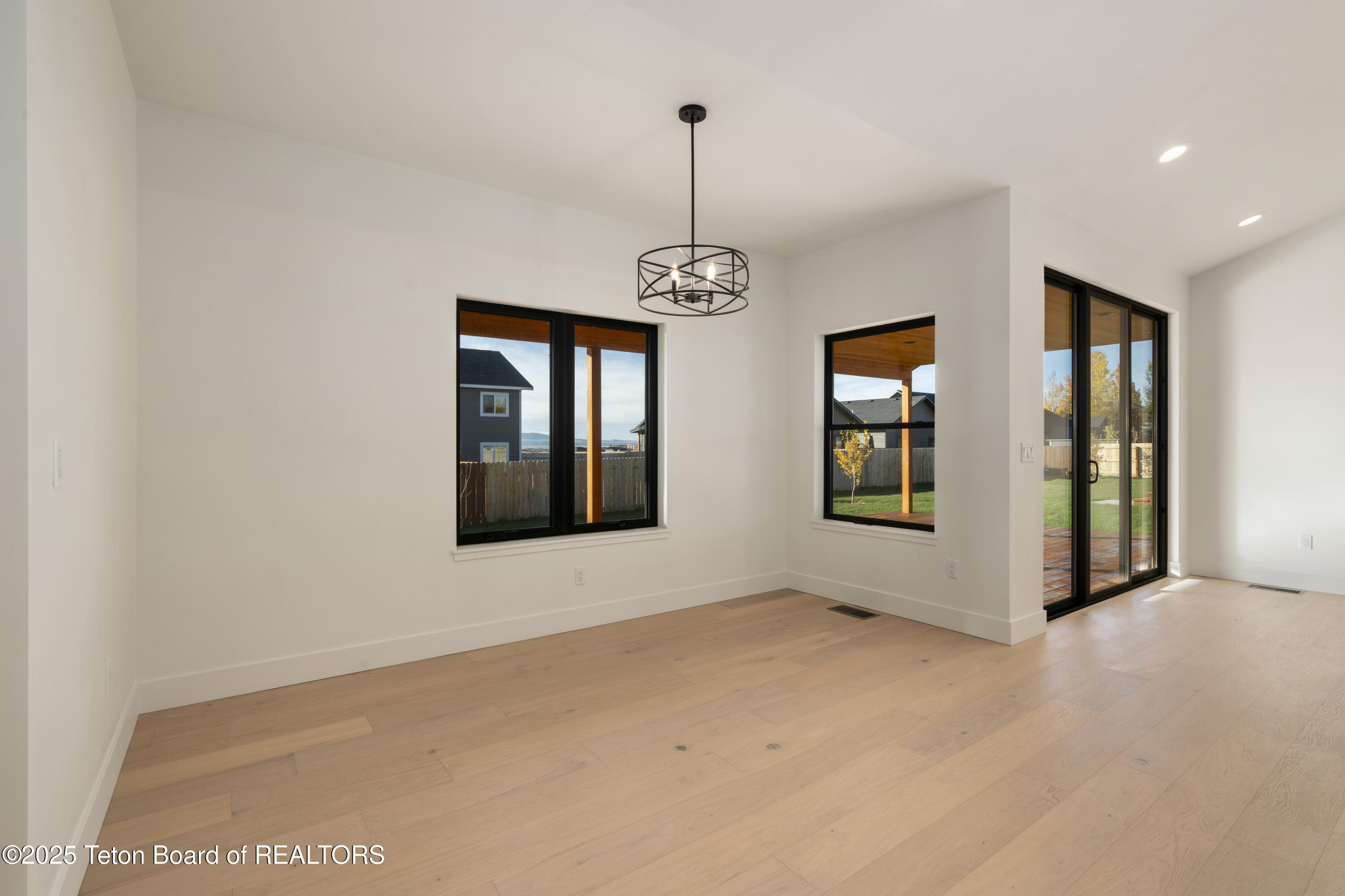 652 Palisade Trail Driggs, ID 83422 - Photo 14 of 49 Dining