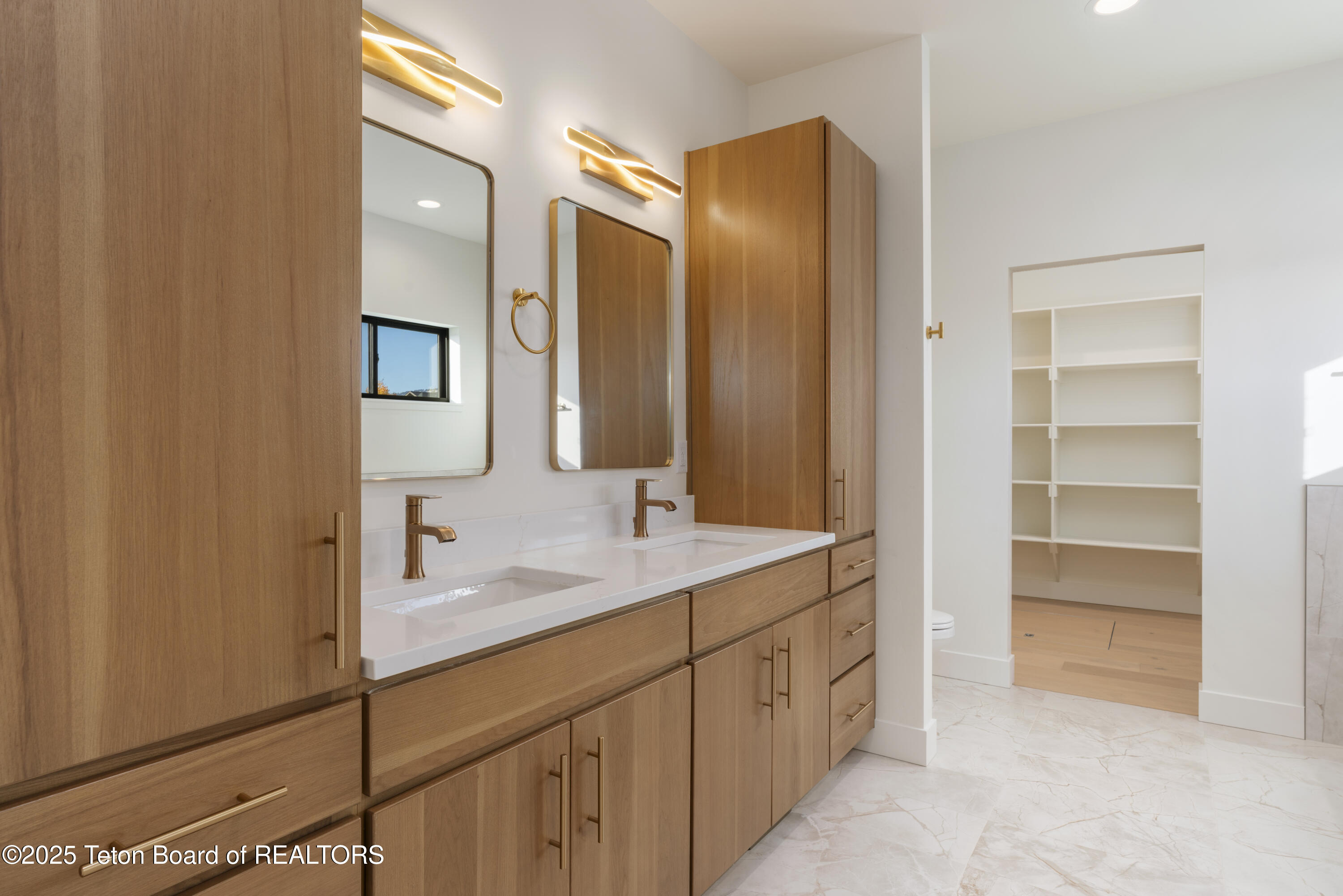 652 Palisade Trail Driggs, ID 83422 - Photo 18 of 49 Primary Bathroom