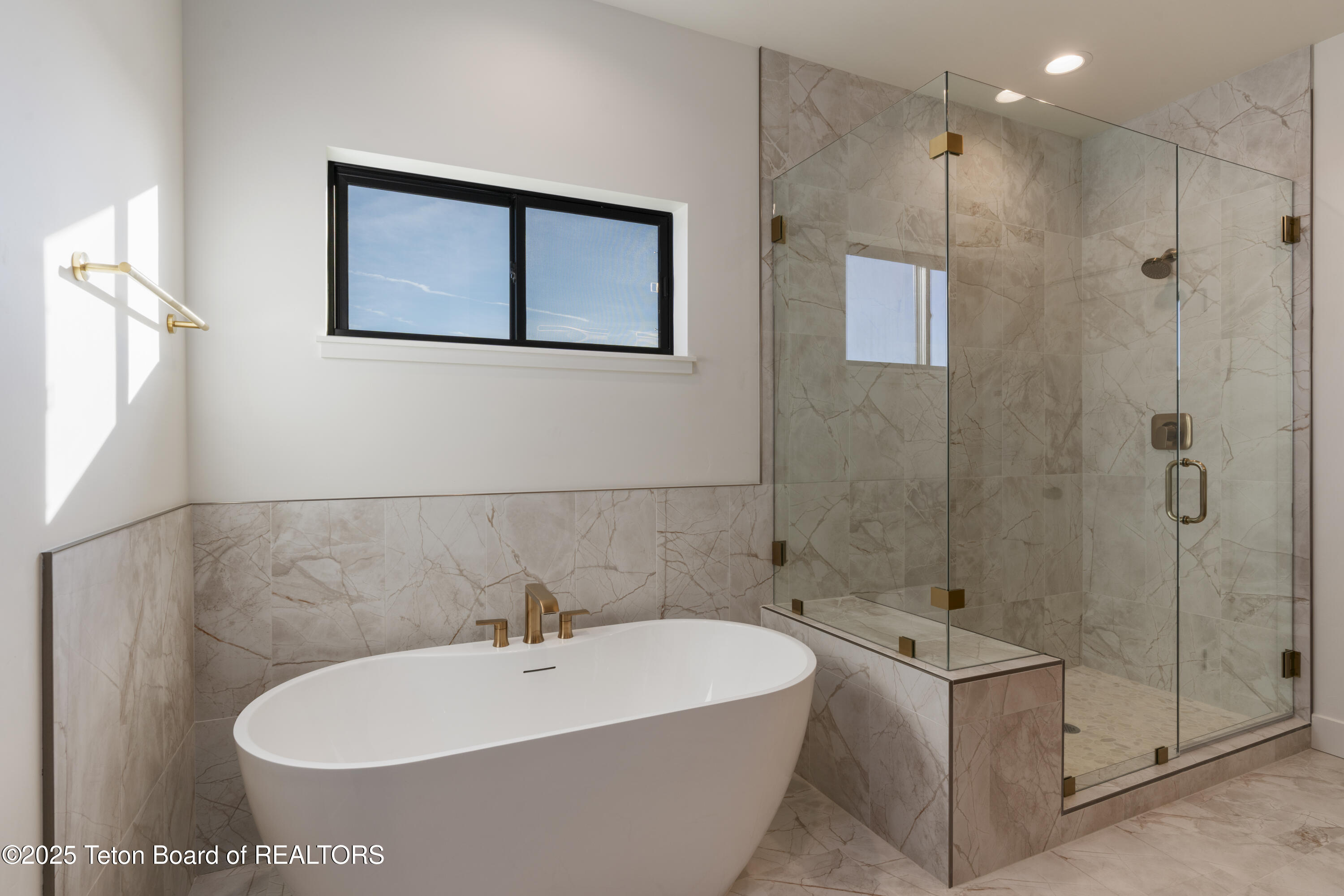 652 Palisade Trail Driggs, ID 83422 - Photo 19 of 49 Primary Bathroom