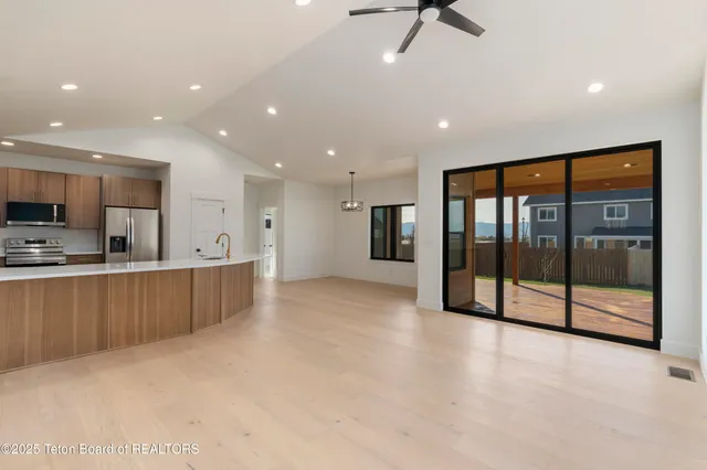 $995,000 | 652 Palisade Trail, Driggs, ID 83422