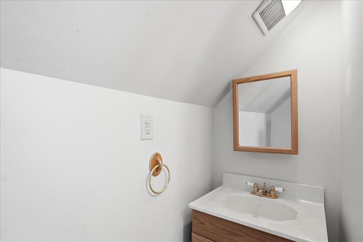 61 Russell Circle Milton, VT 05468 - Photo 26 of 40