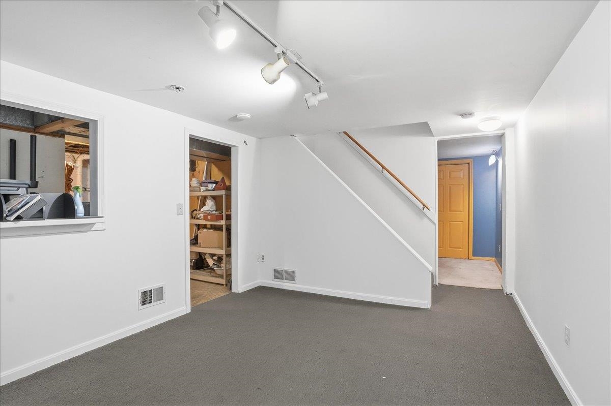 61 Russell Circle Milton, VT 05468 - Photo 27 of 40