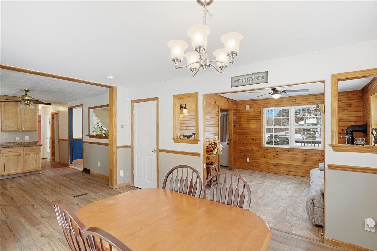 61 Russell Circle Milton, VT 05468 - Photo 5 of 40