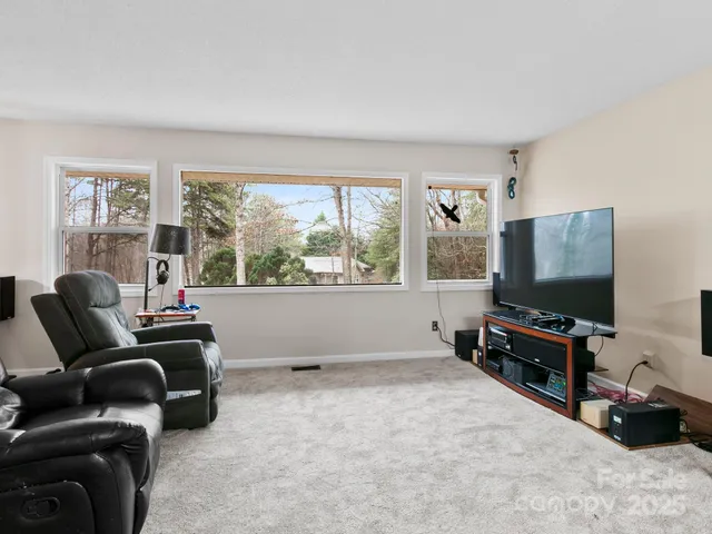 $375,000 | 15 Gunflint Trail, Fletcher, NC 28732