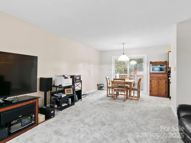 $375,000 | 15 Gunflint Trail, Fletcher, NC 28732