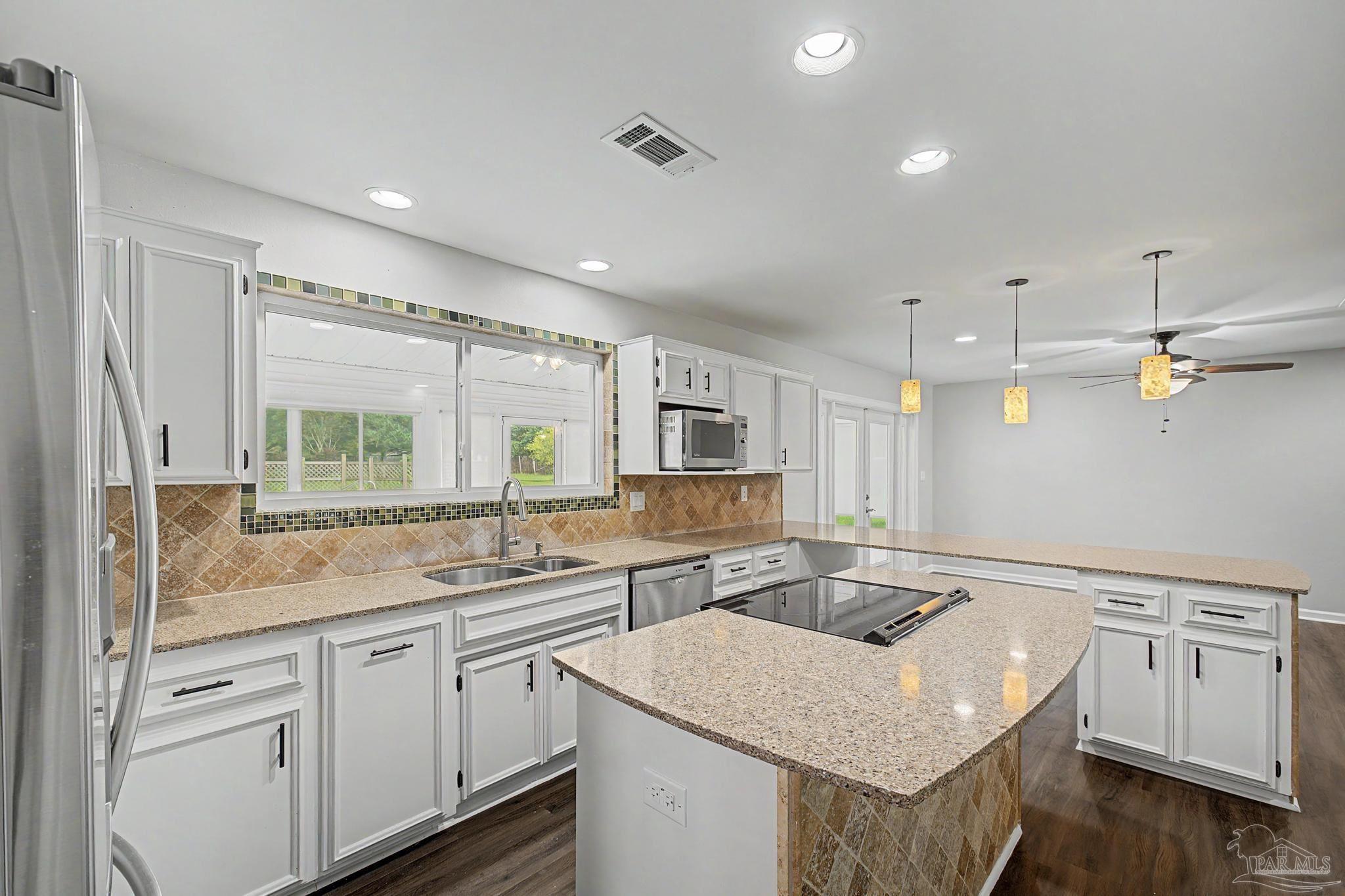 2340 Tobie Dean Road Cantonment, FL 32533 - Photo 35 of 51