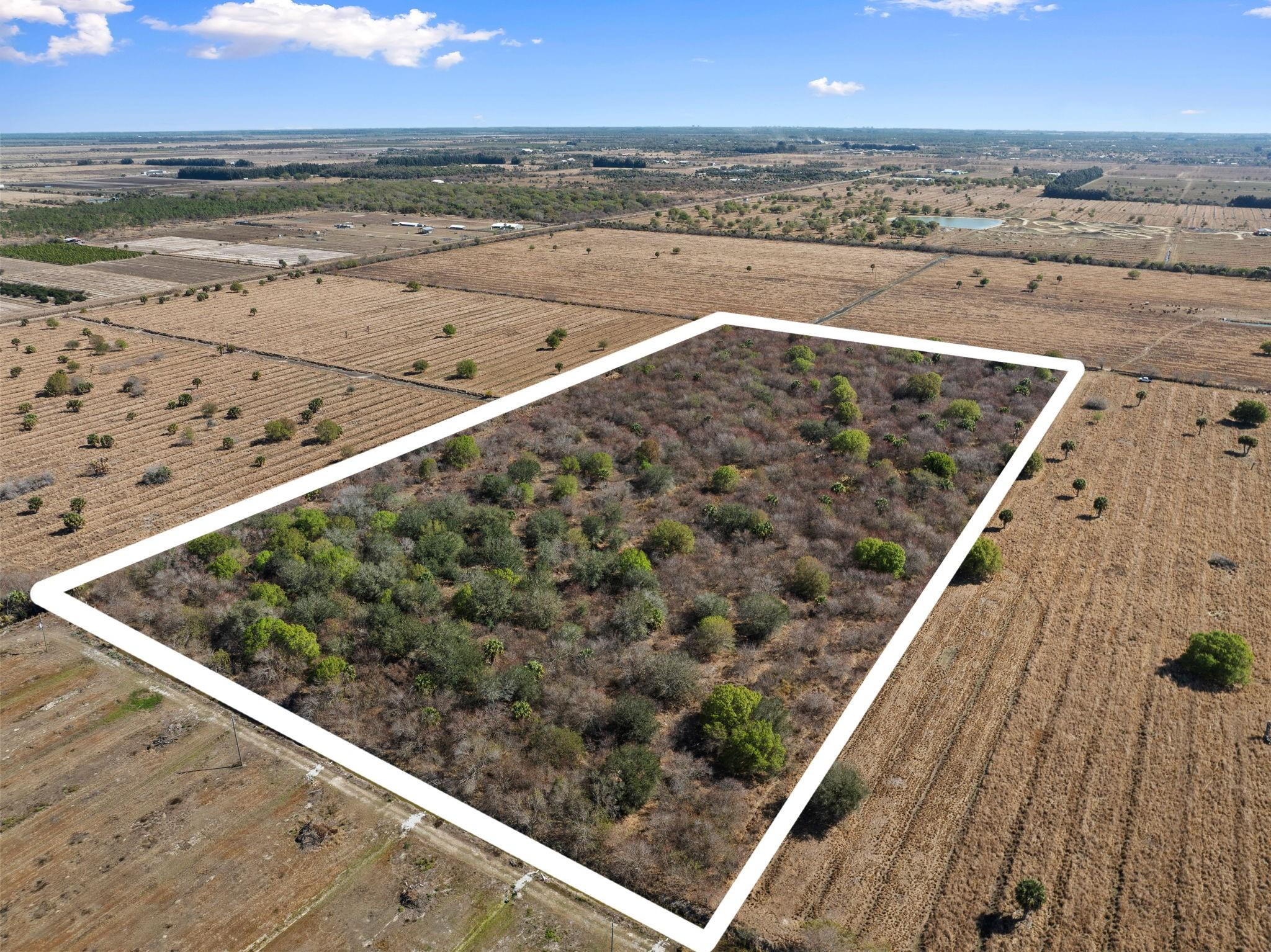 Kelly Road Fort Pierce, FL 34945 - Photo 9 of 11 a view of outdoor space and ocean