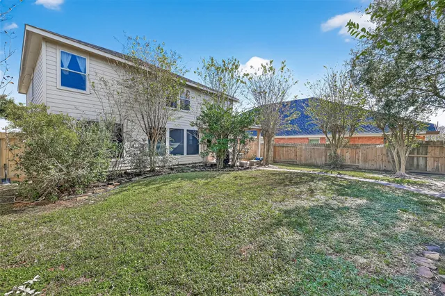 $2,300 | 3815 Pine Forest Green Boulevard, Houston, TX 77084