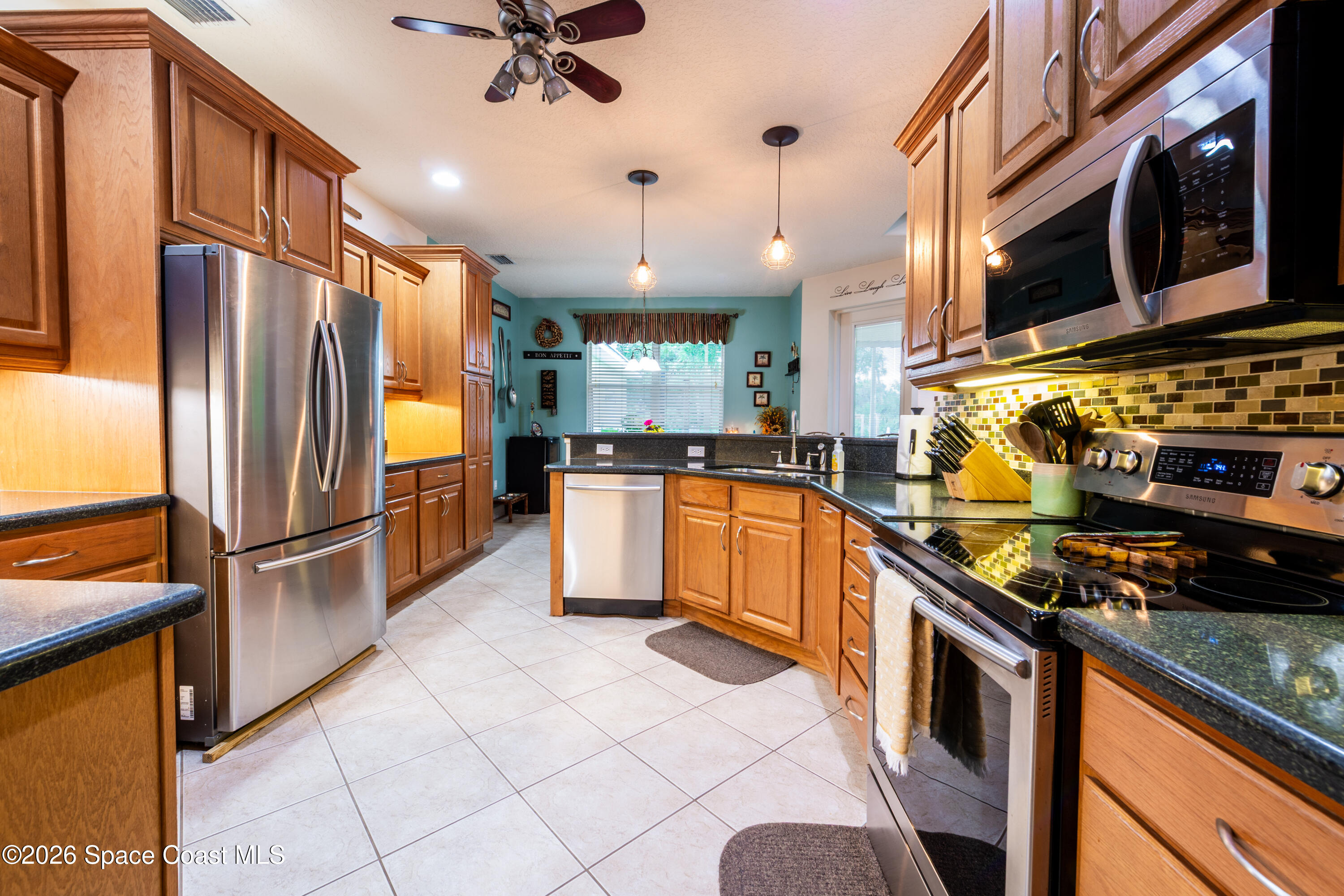 5361 Coleda Lane Mims, FL 32754 - Photo 10 of 43 Kitchen