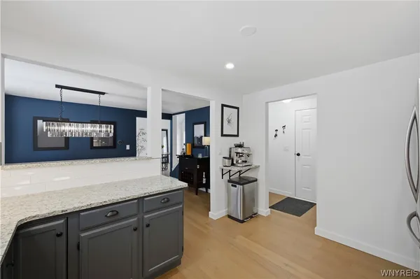 $299,900 | 24 In The Woods Lane, West Seneca, NY 14224