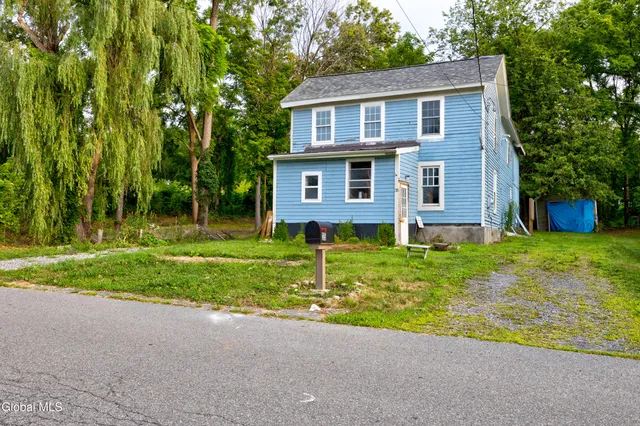 $235,000 | 35 Union Street, Ballston Spa, NY 12020
