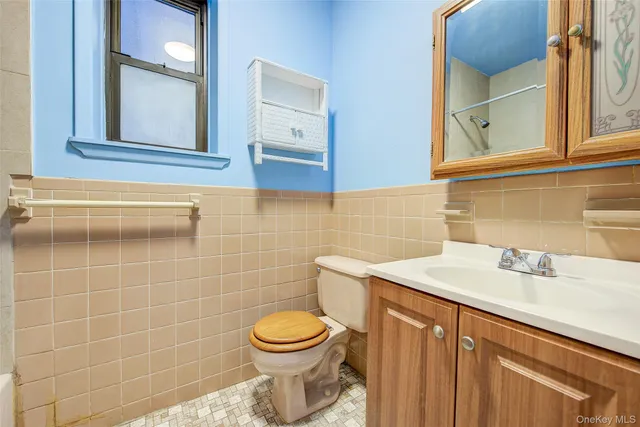 $1,549,000 | 25-35 Crescent Street | Astoria