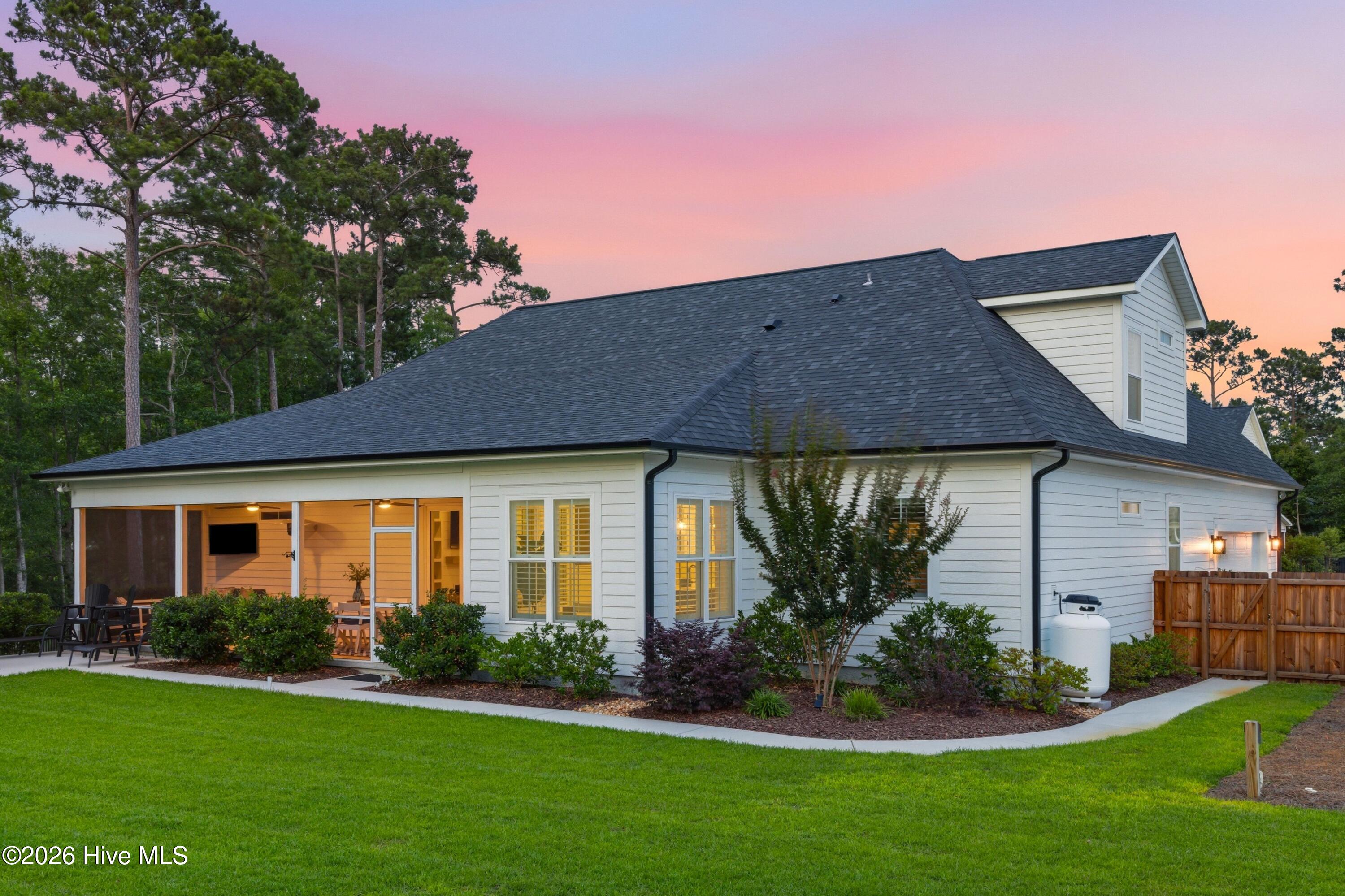 194 Hampton Court Hampstead, NC 28443 - Photo 2 of 68