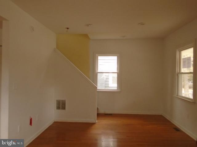 607 St Dunstans Road Baltimore, MD 21212 - Photo 6 of 27