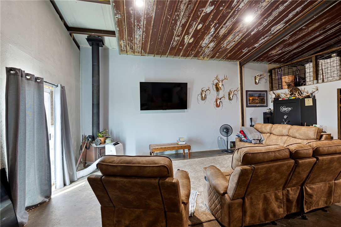 13589 Middle Ridge Road Ozark, AR 72949 - Photo 29 of 44 Gallery Image 29