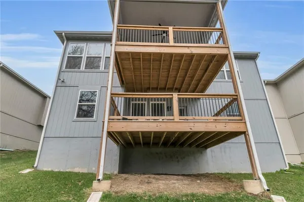 $295,000 | 628 Northwest 110th Street, Kansas City, MO 64155