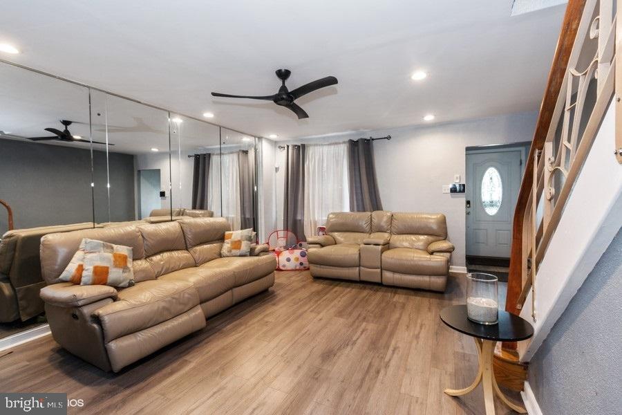 6307 Foxhill Road Philadelphia, PA 19120 - Photo 3 of 15 Gallery Image 3