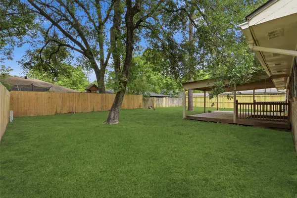 $1,800 | 2115 Oaks Drive, Pasadena, TX 77502