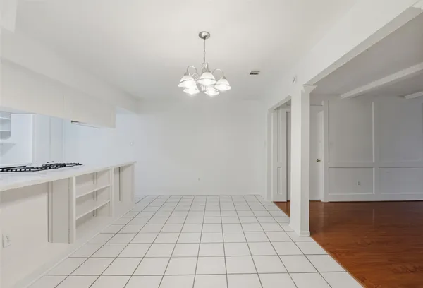 $1,800 | 2115 Oaks Drive, Pasadena, TX 77502