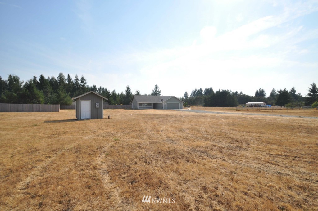 17906 Michelles Lane Southwest Rochester, WA 98579 - Photo 17 of 22