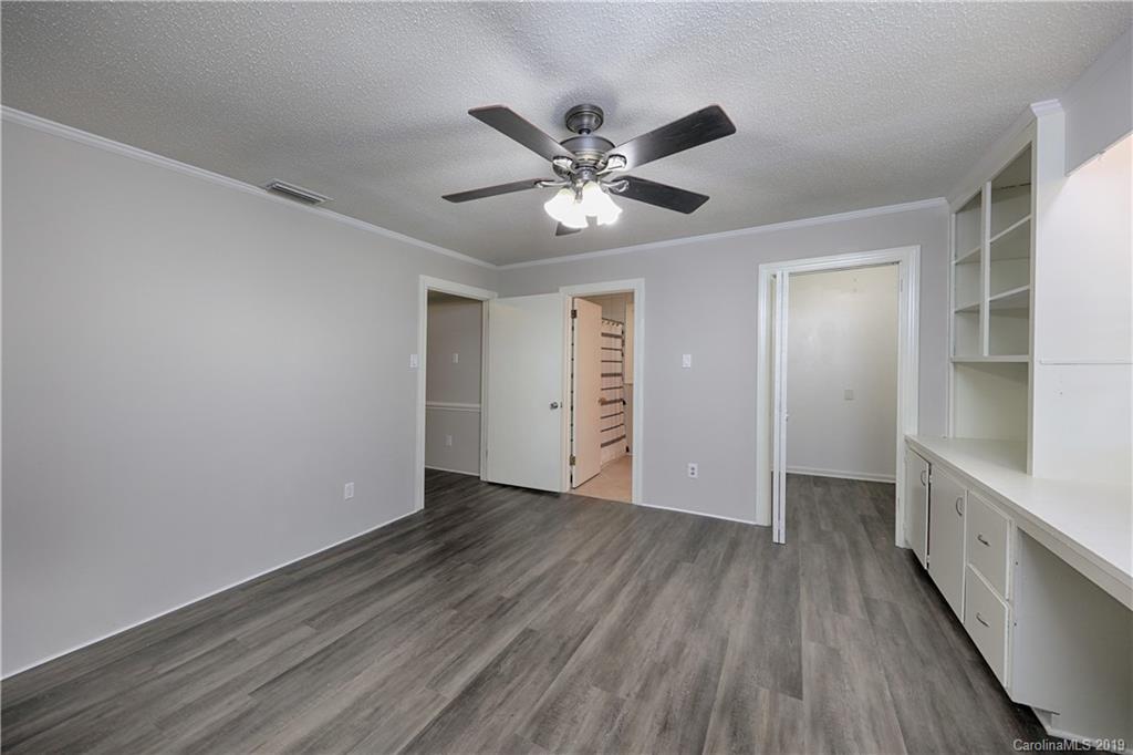 155 Clements Road Statesville, NC 28677 - Photo 18 of 43 Gallery Image 18
