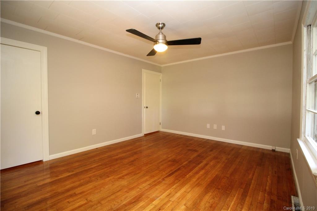 155 Clements Road Statesville, NC 28677 - Photo 33 of 43 Gallery Image 33
