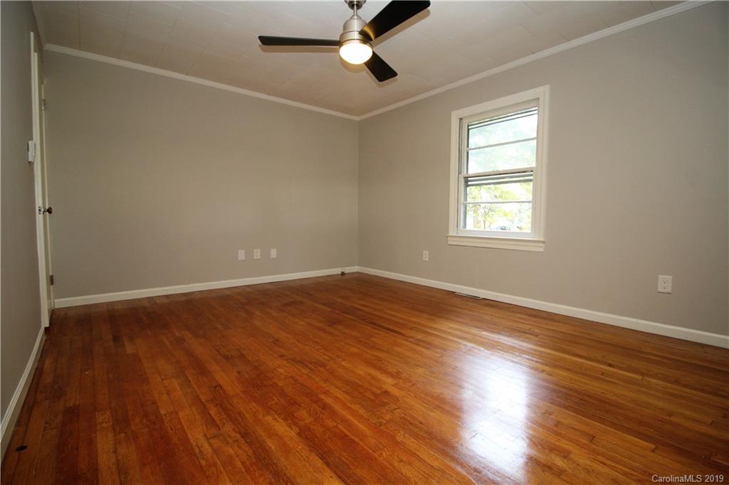 155 Clements Road Statesville, NC 28677 - Photo 34 of 43 Gallery Image 34