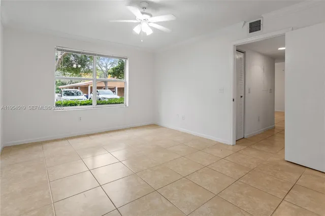 $2,050 | 5520 Northwest 61st Street, Unit 202, Coconut Creek, FL 33073