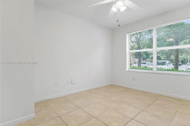 $2,050 | 5520 Northwest 61st Street, Unit 202, Coconut Creek, FL 33073