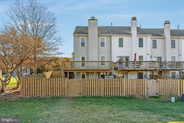 $565,000 | 21031 Lemon Springs Terrace, Ashburn, VA 20147