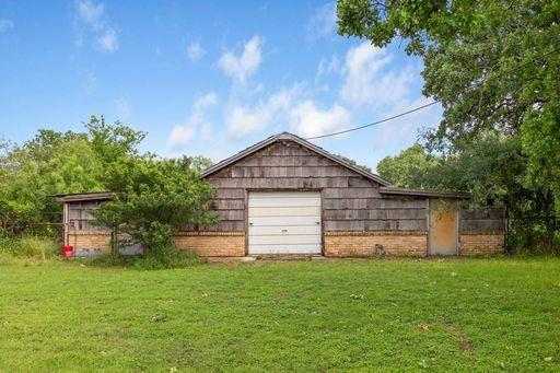 1101 Early Boulevard Early, TX 76802 - Photo 26 of 34 a view of a backyard