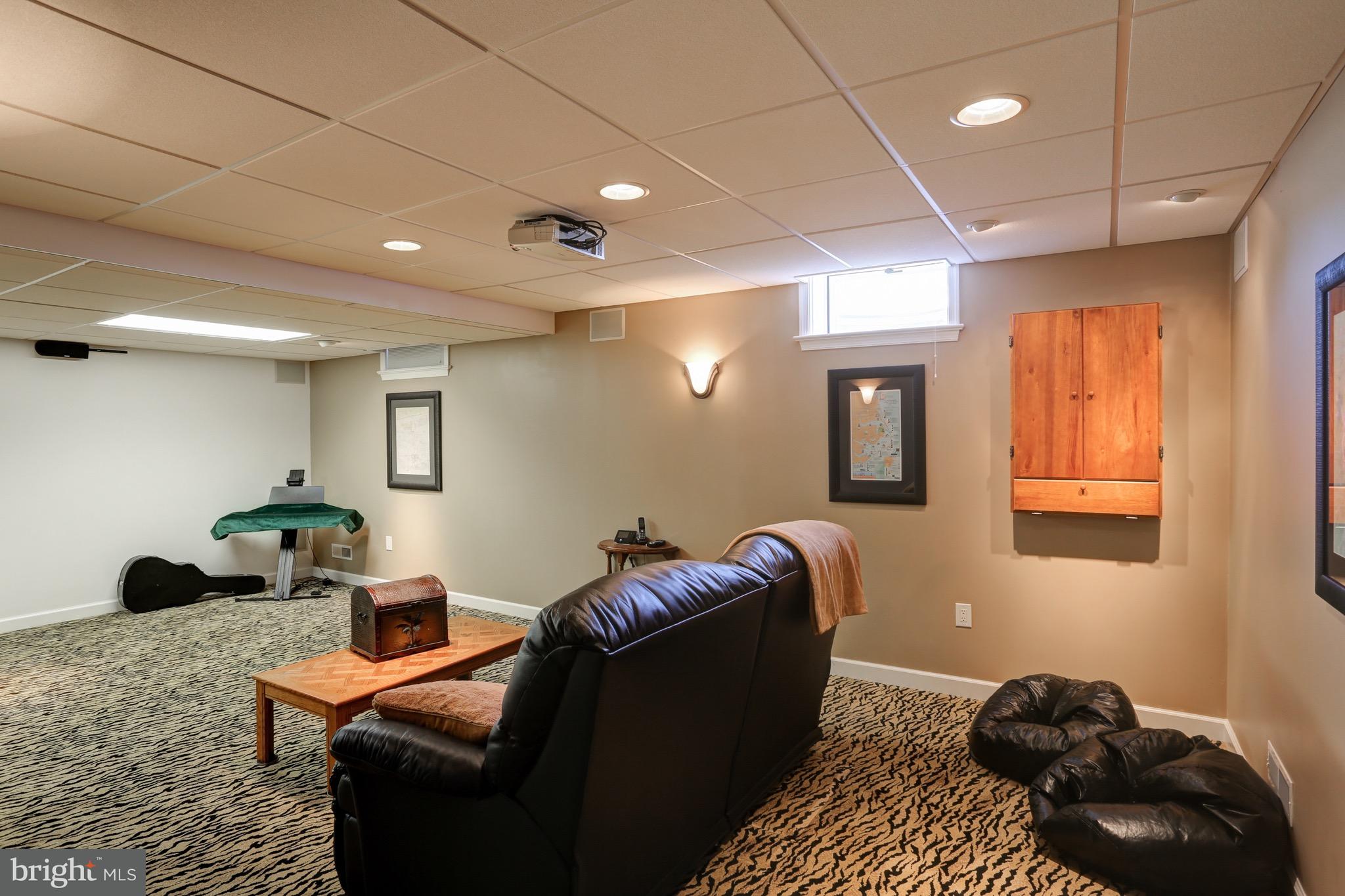 1 Pewter Drive Lititz, PA 17543 - Photo 35 of 58