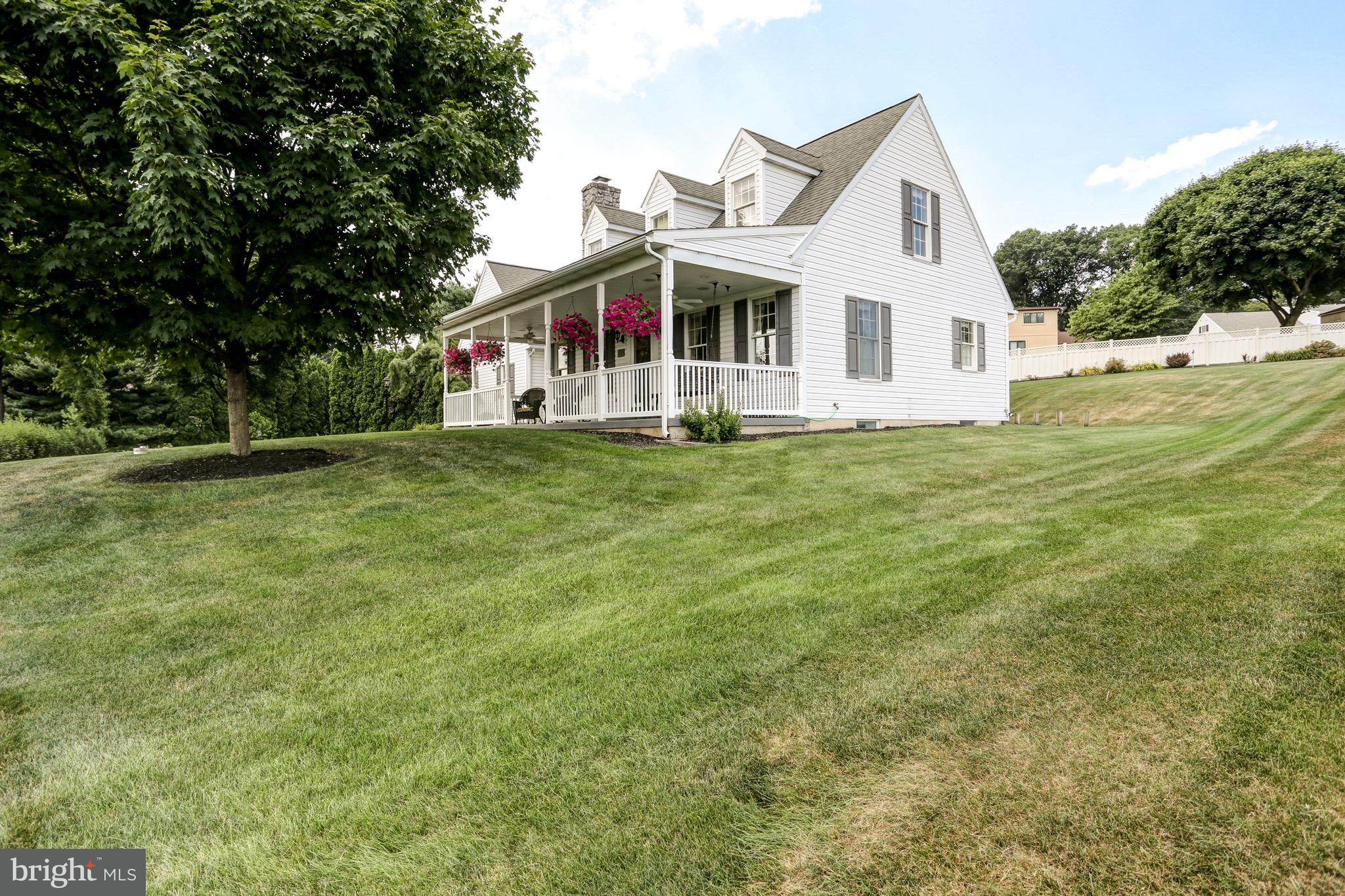 1 Pewter Drive Lititz, PA 17543 - Photo 6 of 58