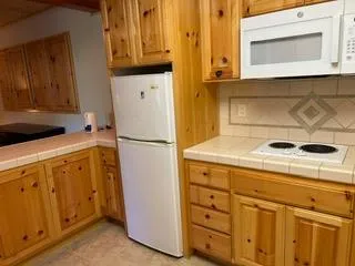 $399,000 | 1174 Railroad Avenue, Fish Camp, CA 93623