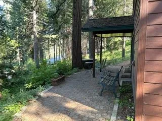 $399,000 | 1174 Railroad Avenue, Fish Camp, CA 93623