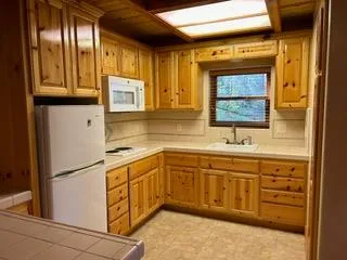 $399,000 | 1174 Railroad Avenue, Fish Camp, CA 93623