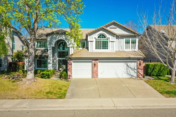 $1,200,000 | 11939 Old Eureka Way, Gold River, CA 95670