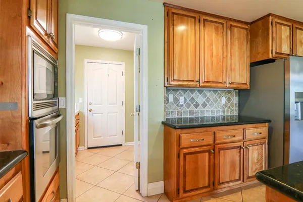 $1,200,000 | 11939 Old Eureka Way, Gold River, CA 95670