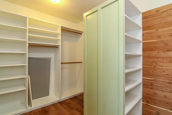 $1,200,000 | 11939 Old Eureka Way, Gold River, CA 95670