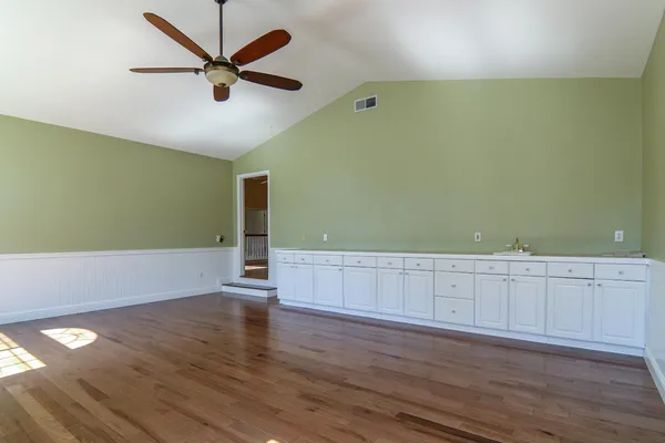 $1,200,000 | 11939 Old Eureka Way, Gold River, CA 95670