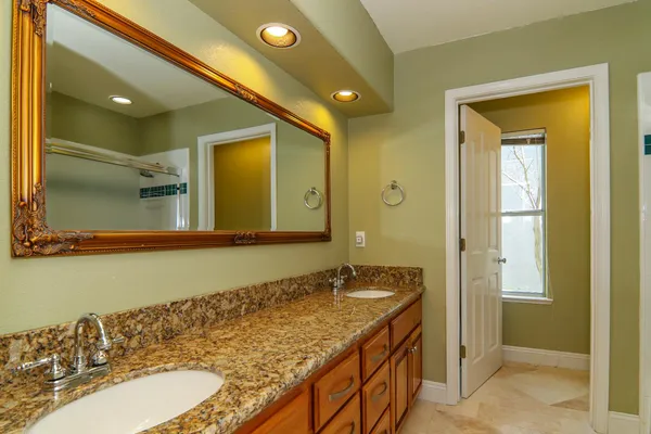 $1,200,000 | 11939 Old Eureka Way, Gold River, CA 95670